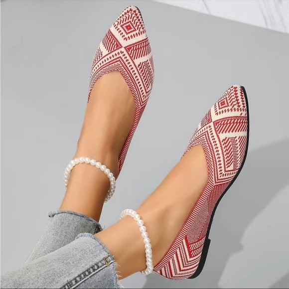 Red cream White bohemian print knit pointed breathable flats stretch - Picture 1 of 5